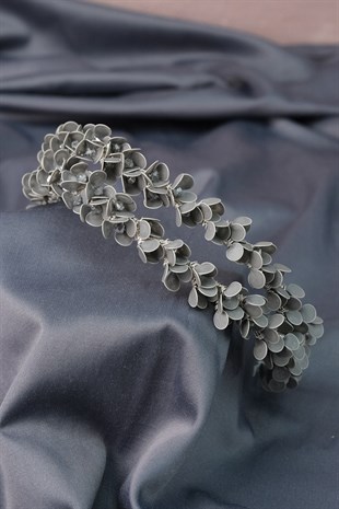 Light Gray Water Enamel Beaded Bridal Henna Crown
