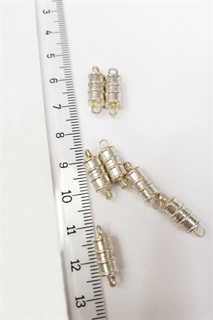 Light Silver Bracelet and Necklace Clip