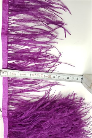 Light Purple Ostrich Feather 1 mt