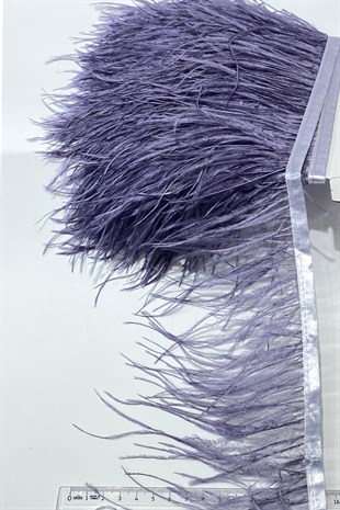 Light Purple Ostrich Feather 1 mt