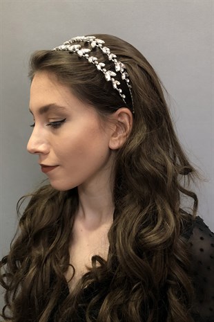Alpha Model Double Row Silver Bridal Crown