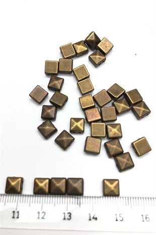 Antique Green Square Plastic Beads