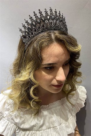 Anthracite Smoked Henna Model Bridal Henna Crown