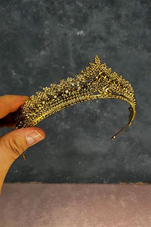 Honey-Colored Asu Bridal Henna Crown