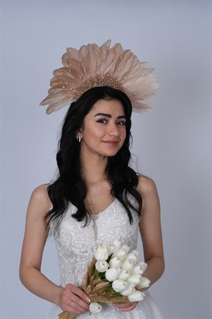 Honey Color Eagle Feathered Stone Special Design Bridal Henna Crown