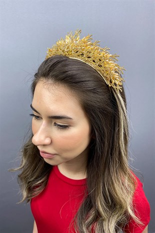 Honey Color Zehra Model Bridal Henna Crown