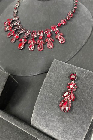 Beety Taşlı Kolye Küpe Seti Bordo