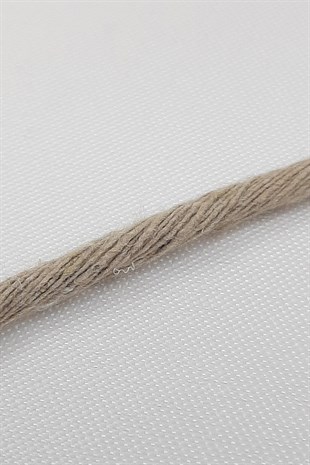 مكرميه ملتوي ناعم بيج