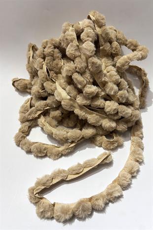 Bej Rengi Peluş Şerit Ponpon,Tavşan Kuyruğu Ponpon,Peluş Ponpon 1 mt