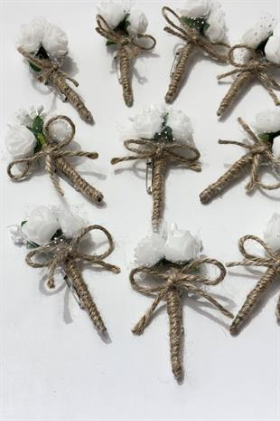 Beyaz Cipsolu Güllü Damat Yaka Çiçeği Sağdıç Çiçeği 10 Adet