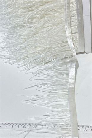White Ostrich Feather 5 Mt