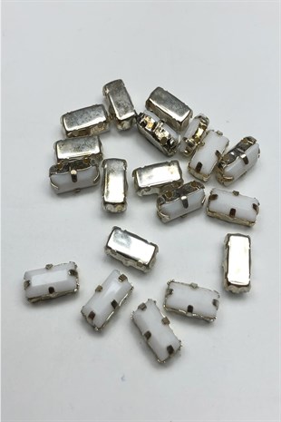 White Rectangle Cased Plastic Strut Stone 25 pcs