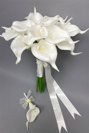 White Wet Gala Bride Bouquet and Grooms Flower