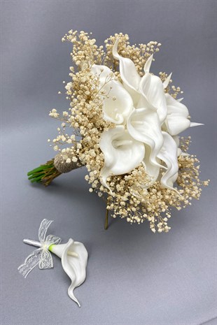 White Wet Gala Bridal Bouquet and Grooms Flowers with Cream Chips