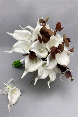 White Wet Gala Bride Bouquet with Eucalyptus and Grooms Flower