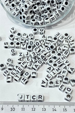 White Square Letter Beads 100 Pcs
