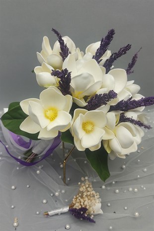 Beyaz Manolya Ve Mor Darcanlı Gelin El Çiçeği