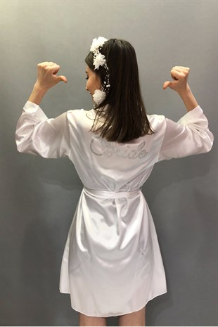 White Color Satin Bride Dressing Gown and Floral Taç