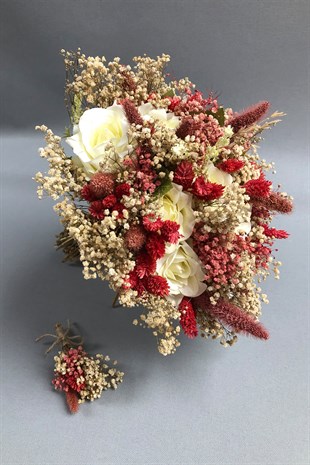 Beyaz ve Kırmızı Gelin Buketi ve Damat Yaka Çiçeği