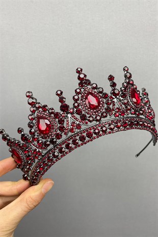 Burgundy Ahu Model Bride Henna Crown