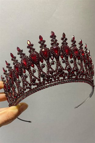 Claret Red Henna Model Bride Henna Crown