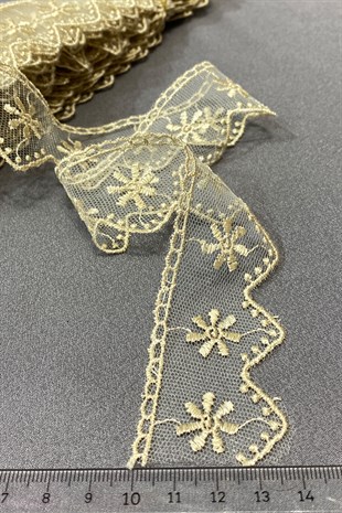 Büyük Çiçekli Kenar Güpür Dantel Fisto 9 mt