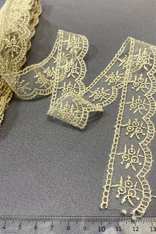 Çiçek Desen Kenar Güpür Dantel Fisto 9 mt