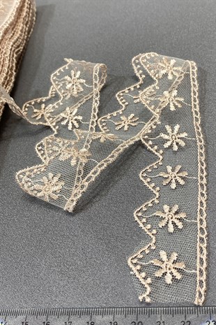 Çiçek Desen Kenar Güpür Dantel Fisto 9 mt