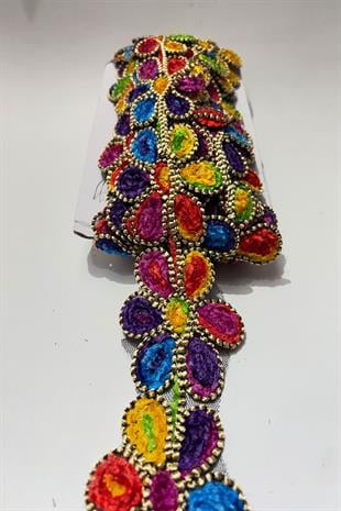 Floral Patterned Antique Ribbon Guipure