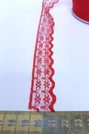 Floral Patterned Lace 100 Yards