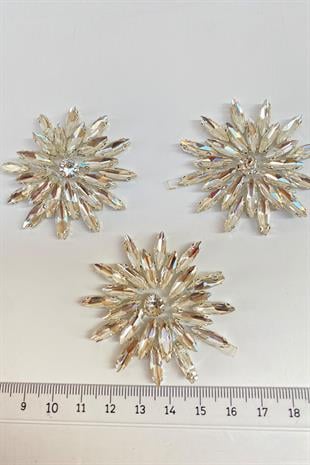 Çiçek Desenli Ütüyle Yapışan Parlak Taşlı Aplik