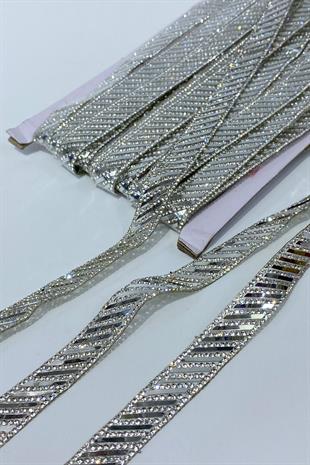 Çizgi Desenli Ütüyle Yapışan Şerit Aplik