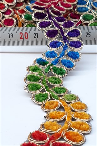 Damla Su Yolu Desenli Antik Şerit Güpür