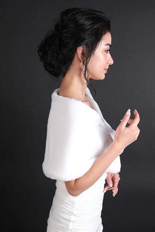 Düz Beyaz Yumuşak Gelin Kürkü Bolero Etol Kürk