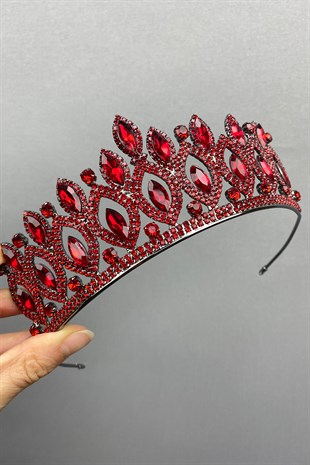 Elis Model Bridal Henna Tiara and Earrings