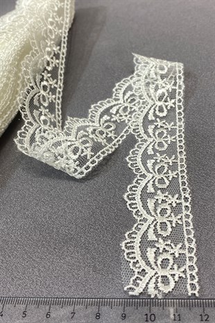 Fiyonk Desenli Kenar Güpür Dantel Fisto 9 mt