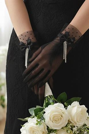 Bowknotted Pearl Embellished Stone Pendant Polka Dot Tulle Bridal Gloves