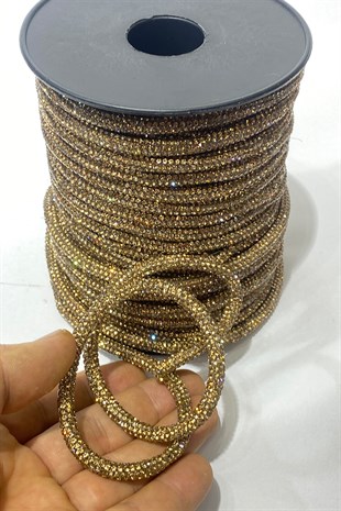 زين قطاع أنابيب الحجر الكامل لون العسل