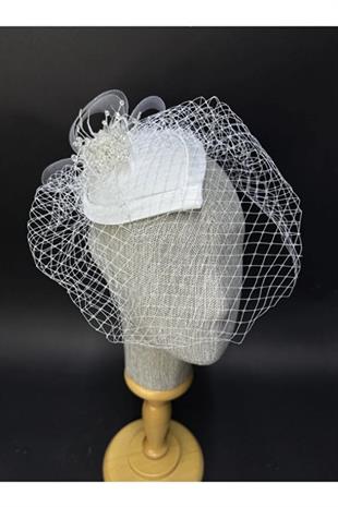Gelin Nikah Şapkası Kristal İşlemeli Tül Fiyonklu Saç Aksesuarı