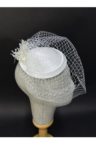 Gelin Nikah Vualet Şapkası Şifon Çiçekli Tüy Detaylı Peçeli Nikah Aksesuarı