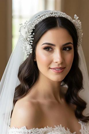 Bridal Tiara with Pearl and Crystal Beads, Flower Detail, Wedding Hair Accessory, Engagement Tiara