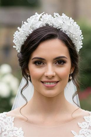 Bridal Tiara with Pearl and Crystal Beads, Handmade Leaf Detail, Wedding Hair Accessory, Engagement Tiara