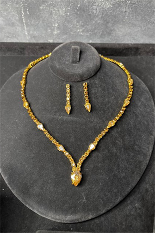 Gold Renk Premium Taşlı Kolye Küpe Set Lüks Işıltılı Abiye Düğün Takı