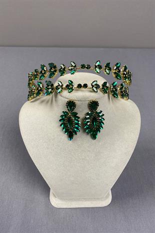 Alfa Bride Henna Crown and Shuttle Earrings with Gold Background