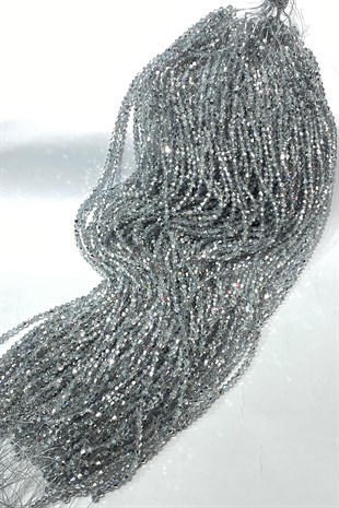 Gümüş Pramit Dizi Kristal Boncuk 4 mm