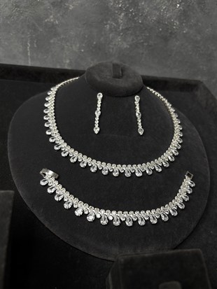 Gümüş Rengi Göz Alıcı Zirkon Kolye Küpe Bileklik 3lü Set / Takı Seti Abiye Düğün Takı
