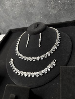 Gümüş Rengi Göz Alıcı Zirkon Kolye Küpe Bileklik 3lü Set / Takı Seti Abiye Düğün Takı