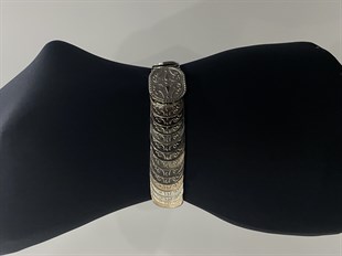 حزام مرن فضي