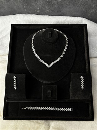 Gümüş Rengi Modern Zirkon Kolye Küpe Bileklik Set Şık 3lü Set / Takı Seti Abiye Gelin Takı