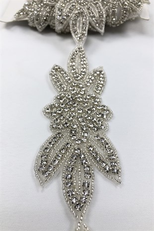 اللون الفضي الأزهار نمط الحديد على الشريط الحجري